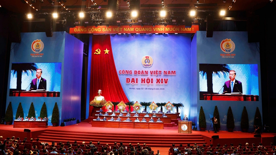 Top leader To Lam calls for worker-centred trade union reform.jpg