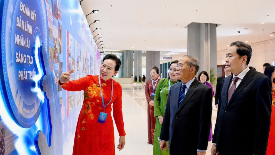 Vietnam Women Congress - Tran Thanh Man 1 .jpg