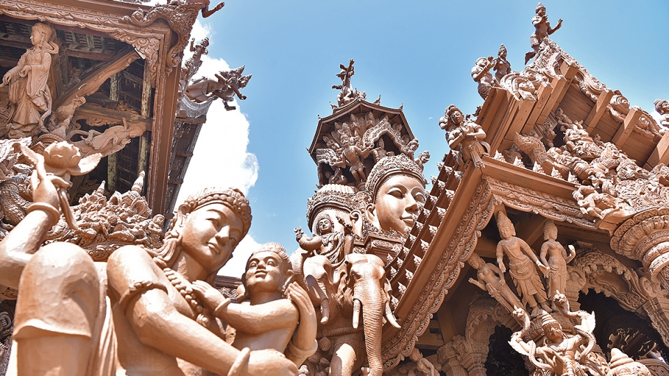 Ngôi đền huyền bí Sanctuary of Truth - đỉnh cao của nghệ thuật mộc truyền thống