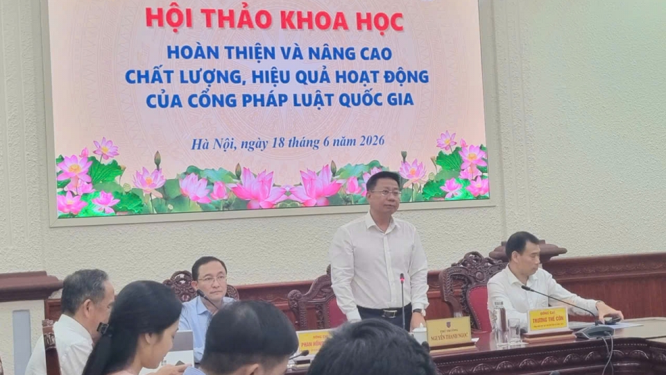 cong_phap_luat_quoc_gia_2.jpg