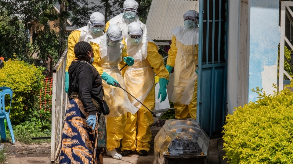 ebola_reuters_7.jpg