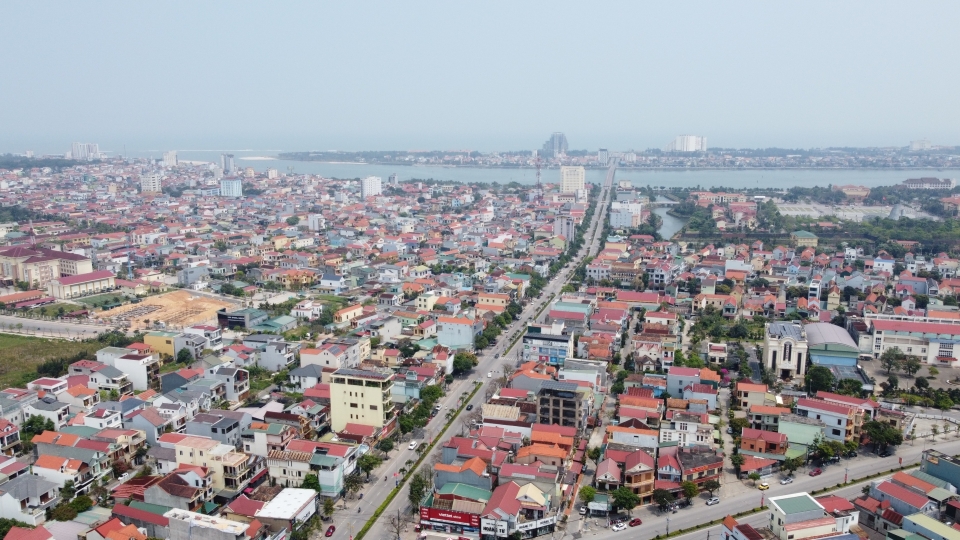 tinh_quang_tri_trinh_bo_noi_vu_de_an_phan_loai_don_vi_hanh_chinh_dac_biet_doi_voi_phuong_dong_hoi.jpg