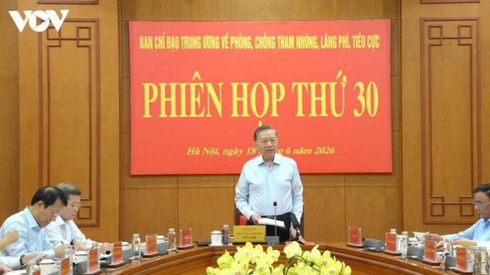 tong bi thu chu tri phien hop 30 ban chi dao chong tham nhung.jpg