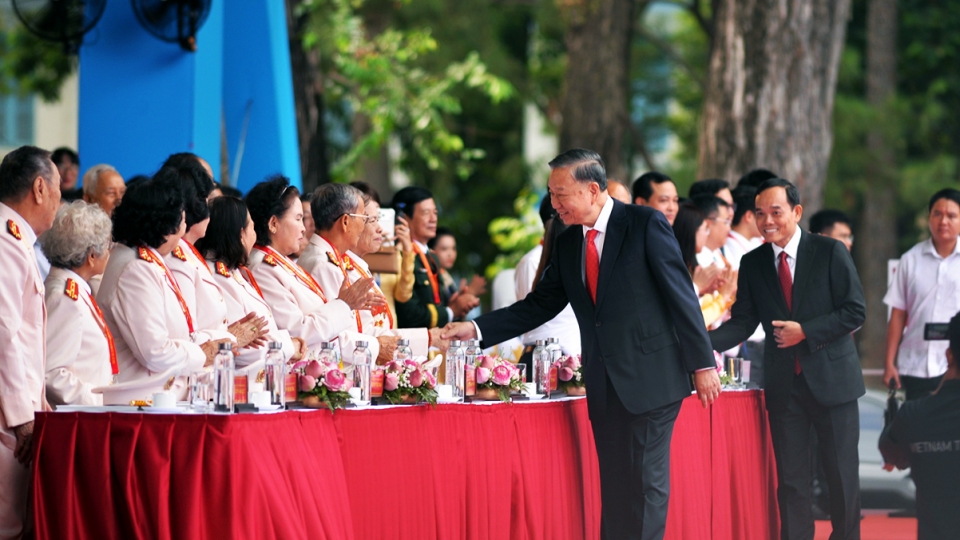 To Lam - Ho Chi Minh City ceremony - 50 years of renaming.jpg
