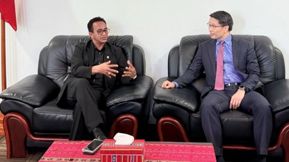 Vietnamese Chargé d’Affaires in Timor-Leste Pham Binh Dam meets with Justice Minister Sergio de Jesus Fernandes da Costa Hornai cover photo.jpg