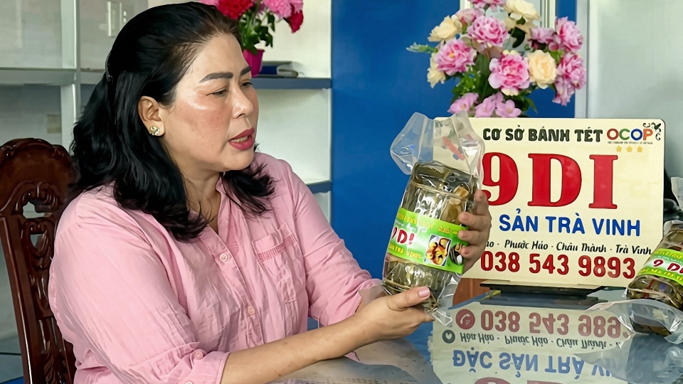ba_thach_thi_di_voi_san_pham_banh_tet_truyen_thong_dat_ocop_3_sao_resized_20260717103654.jpg