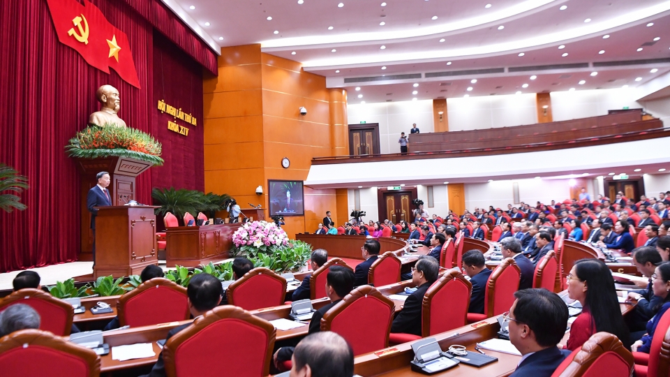 be-mac-hoi-nghi-trung-uong-3.8.jpg