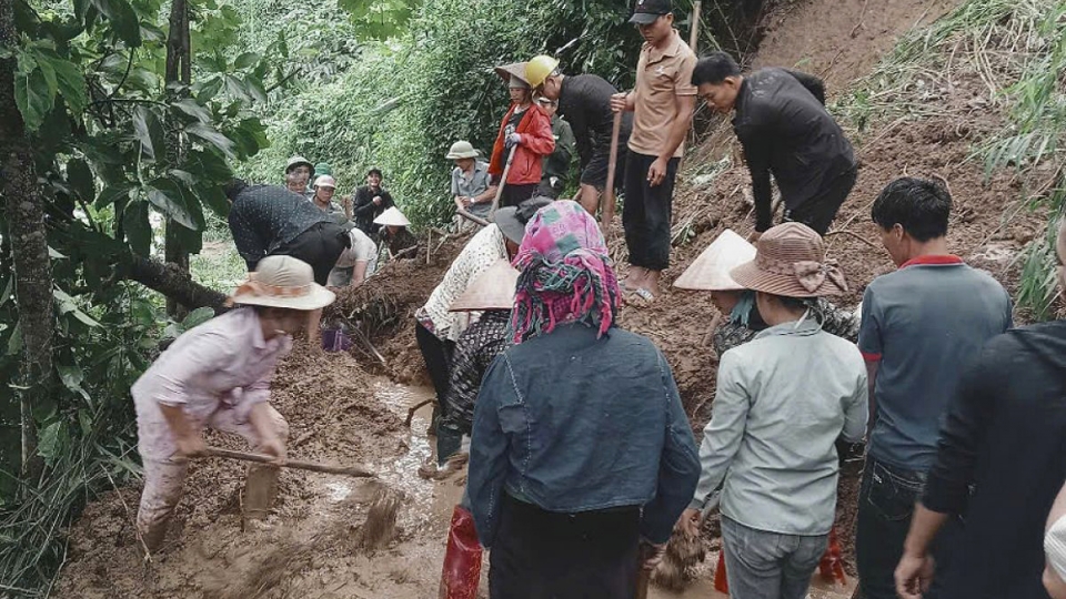 heavy-rain-cause-landslides-in-son-la-province-1.jpg