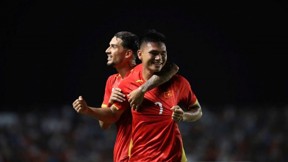 hoang-hen-celebrates-his-goal-in-vietnams-7-0-victory-over-timor-leste-in-their-group-a-opener-in-thailand-on-july-24.jpg