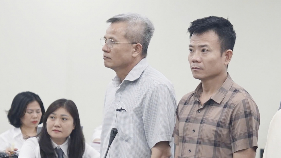 nam_trieu.jpg