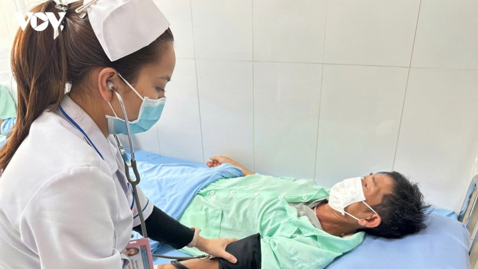 nghi-ngo-doc-thuc-pham.jpg