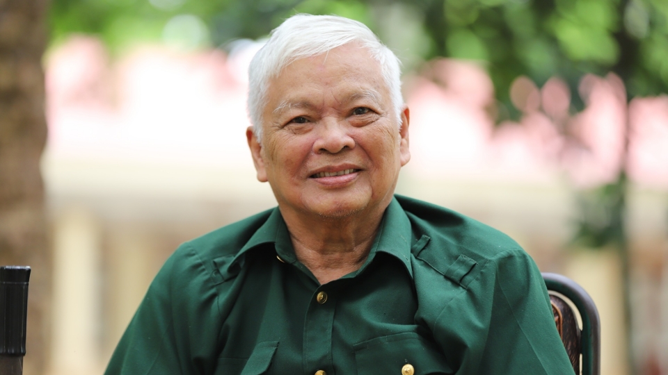 pham-ninh-lien-1952.-que-quan-ha-tinh-chien-dau-chong-my-tau-bi-chan-thuong-cot-song-tai-chien-truong-campuchia.jpg