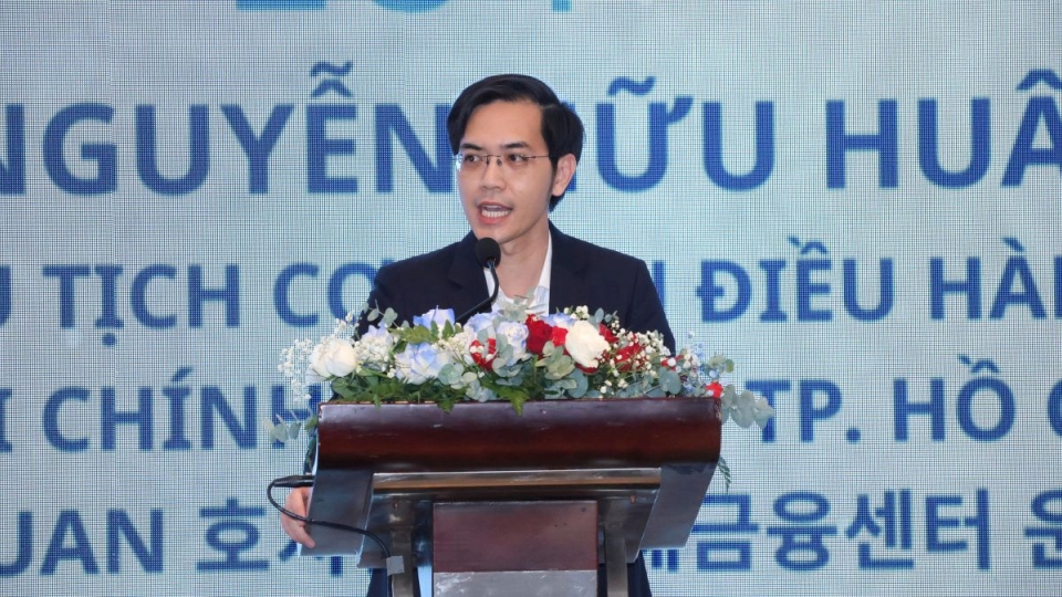 pho-giao-su-tien-si-nguyen-huu-huan-pho-chu-tich-co-quan-dieu-hanh-vifc-hcmc.jpg