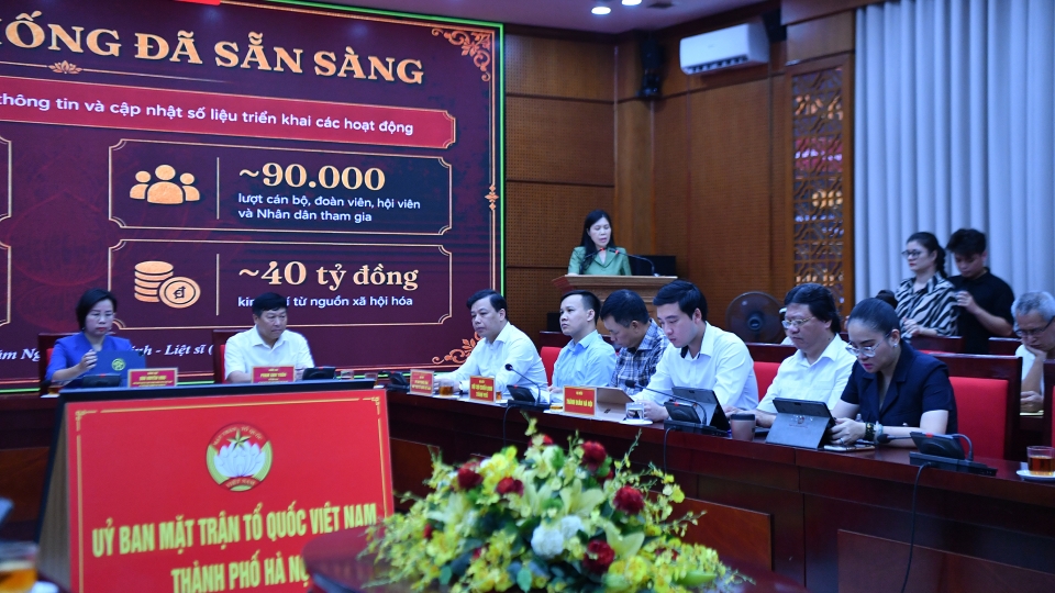 quang-canh-hoi-nghi_1.jpg