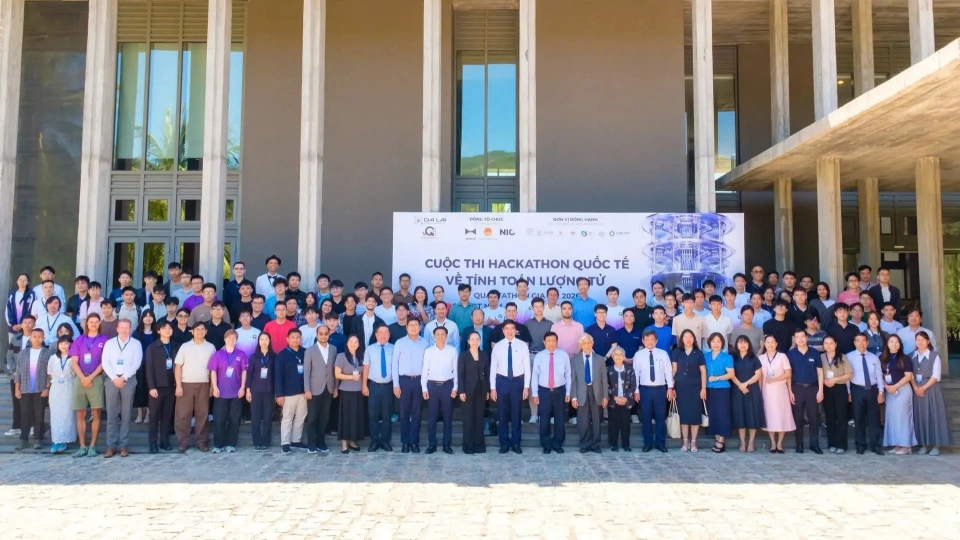 quantum-hackathon-for-social-good-opens-in-gia-lai.jpg