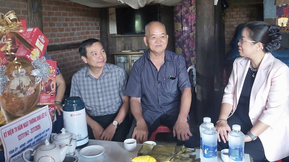 tang-qua-dak-lak-1.jpg
