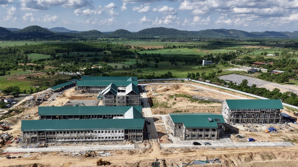 truong-noi-tru-lien-cap.jpg