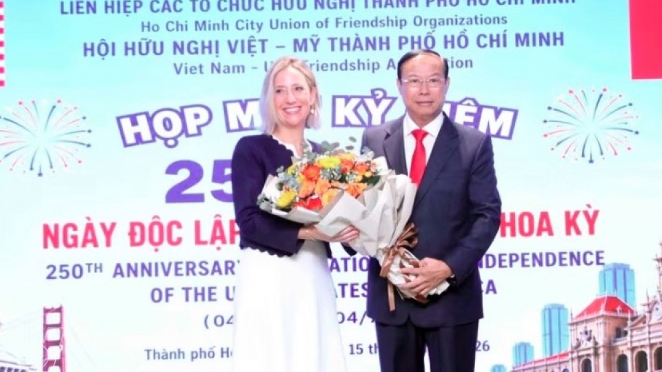 vietnam-us-friendship_0.jpg