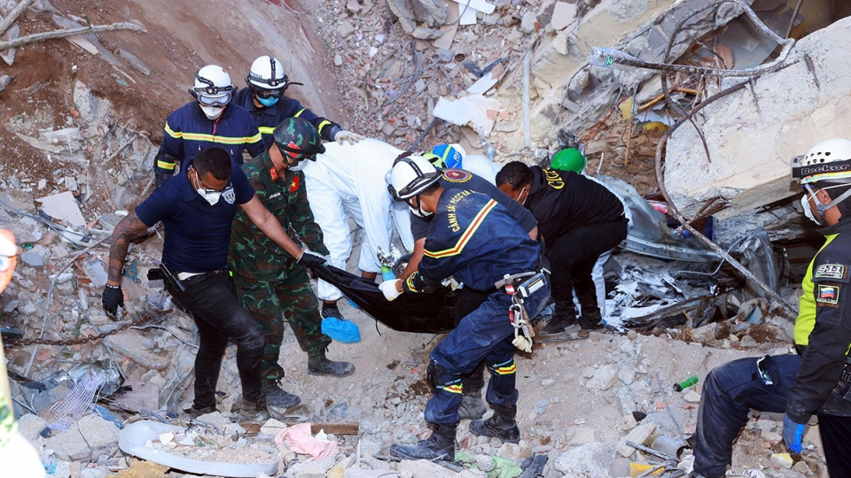 vietnamese-search-teams-venezuela-earthquakes.jpg