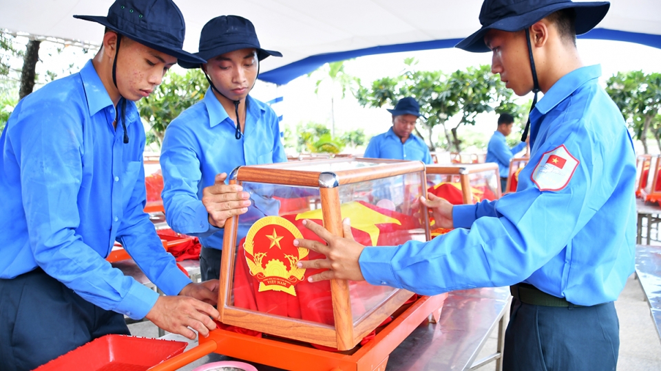 war-invalids-and-martyrs-day-fallen-soldiers-3.jpg
