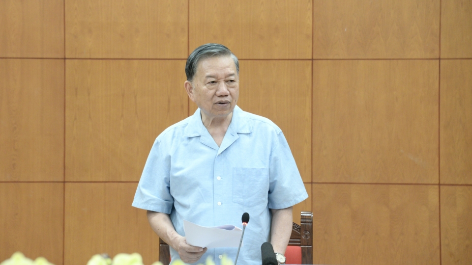 27-08_tong-bi-thu-chu-tich-nuoc-to-lam-phat-bieu-tai-buoi-lam-viec.jpg