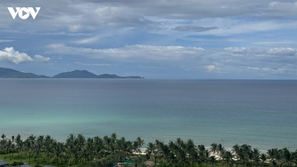 central-vietnam-hit-by-prolonged-intense-heatwave.jpg