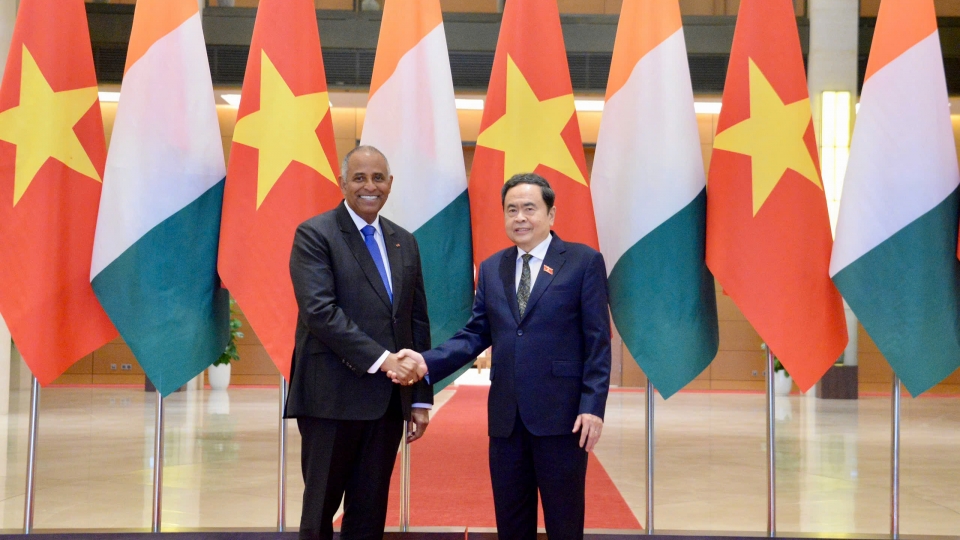 ctqh-bo-bien-nga-2.jpg
