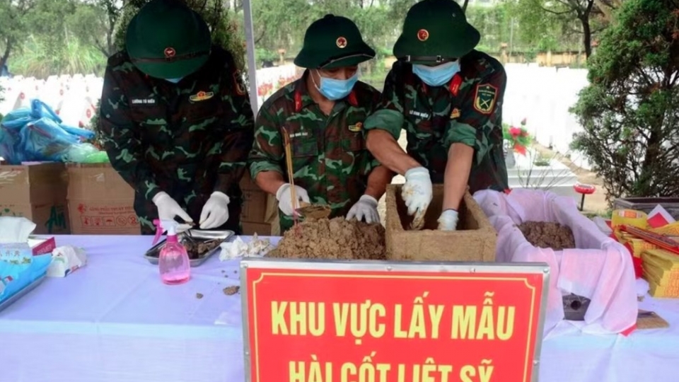 ham-rong-cemetery.jpg