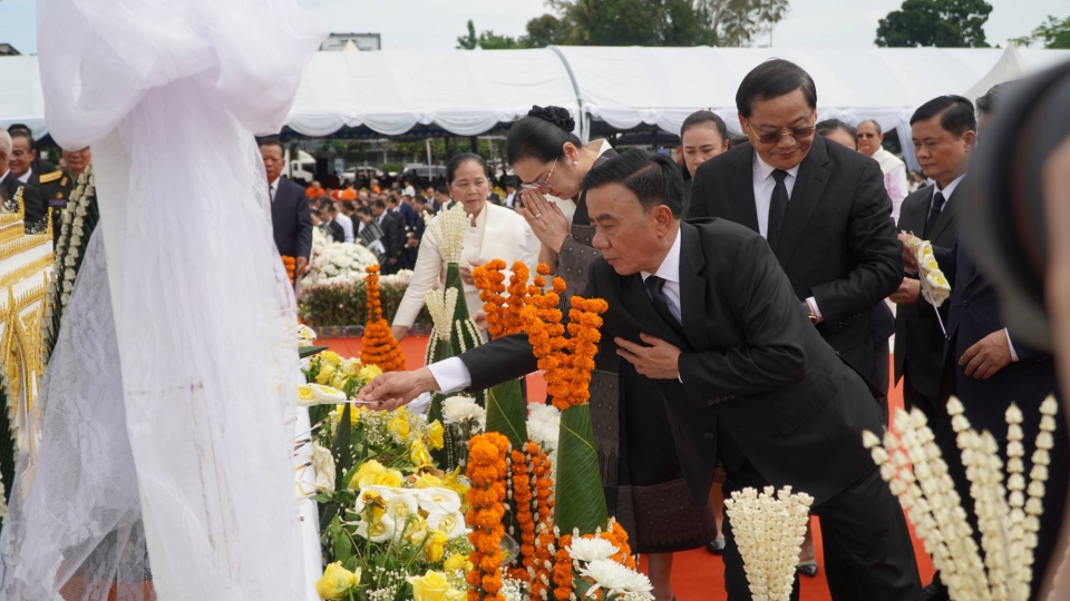 le-truy-dieu-chu-tich-quoc-hoi-lao-2.jpg