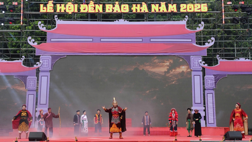 man-su-thi-tai-hien-cong-duc-cua-danh-tuong-hoang-bay.jpg