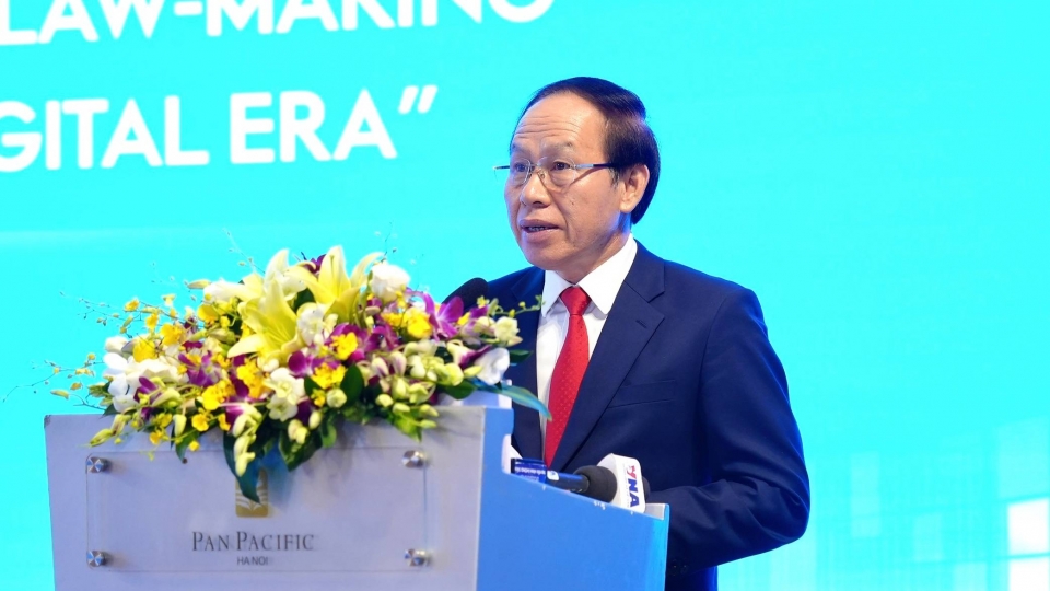 pho-thu-tuong-le-tien-chau_1.jpg
