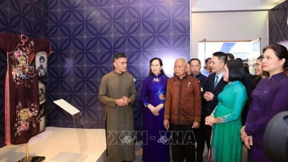 president-of-the-national-assembly-and-speaker-of-the-house-of-representatives-of-thailand-sophon-zaram-and-delegates.jpg