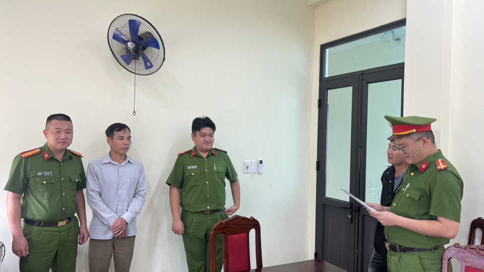 quang-van-huy.jpg