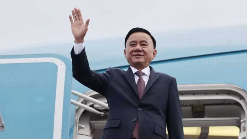 Singapore Speaker of Parliament Strengthens Ties with Vietnam