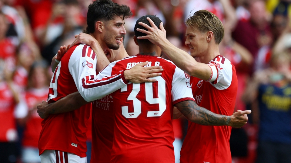 truc-tiep-arsenal-vs-man-city-sieu-cup-anh-06.jpg