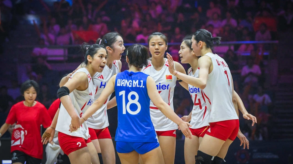 truc-tiep-bong-chuyen-nu-dt-vietnam-vs-dt-trung-quoc-11.jpg