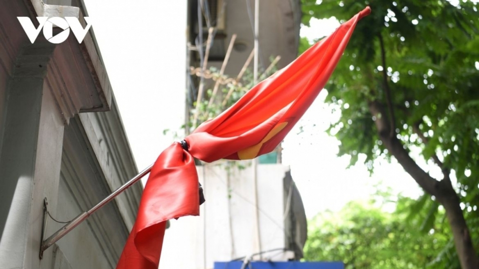 vietnam-declares-two-day-mourning-for-lao-na-president-xaysomphone-phomvihane.jpg