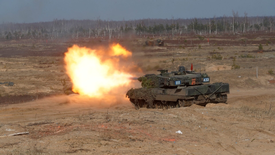 xe-tang-leopards-ukraine.jpg