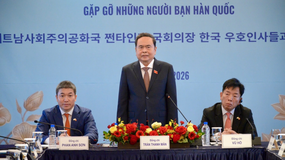 6-9-ctqh-gap-nhung-nguoi-ban-1.jpg