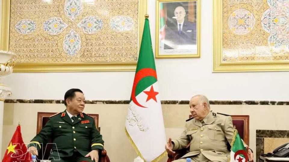 algeria-vietnam.jpg