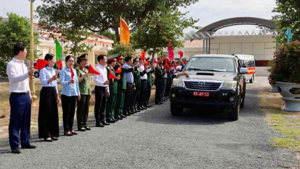 cac-dai-bieu-tien-doi-k91-len-duong-lam-nhiem-vu.jpg