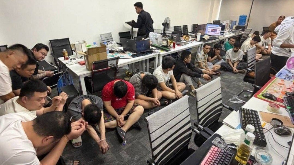 campuchia-triet-pha-toi-pham-truc-tuyen-campuchia-toi-pham-campuchia-.vov_.jpg