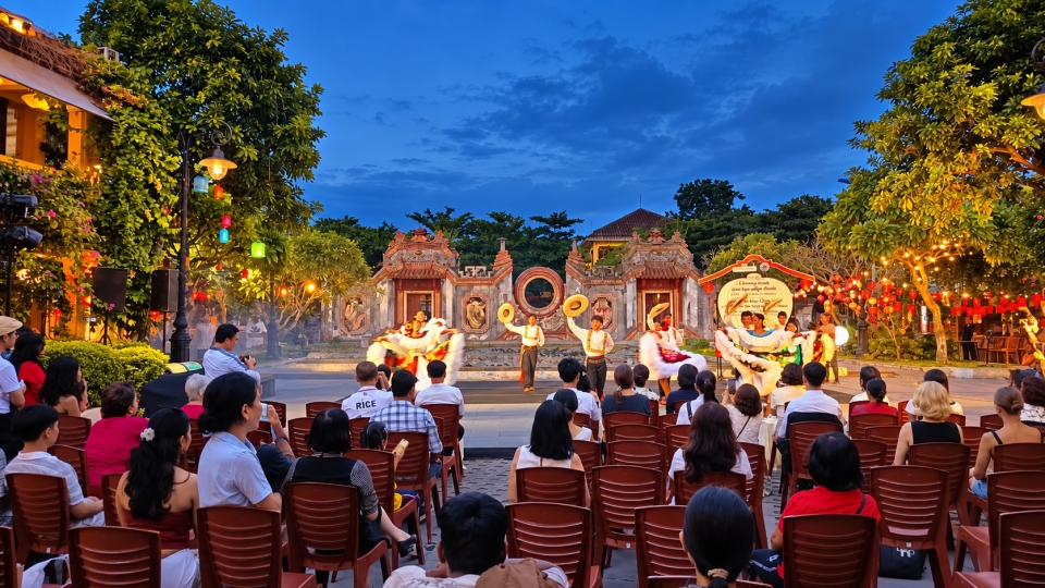chuong-trinh-giao-luu-van-hoa-nghe-thuat-cua-doan-thanh-thieu-nien-colombia-voi-chu-de-tu-huila-vuon-ra-the-gioi.jpg