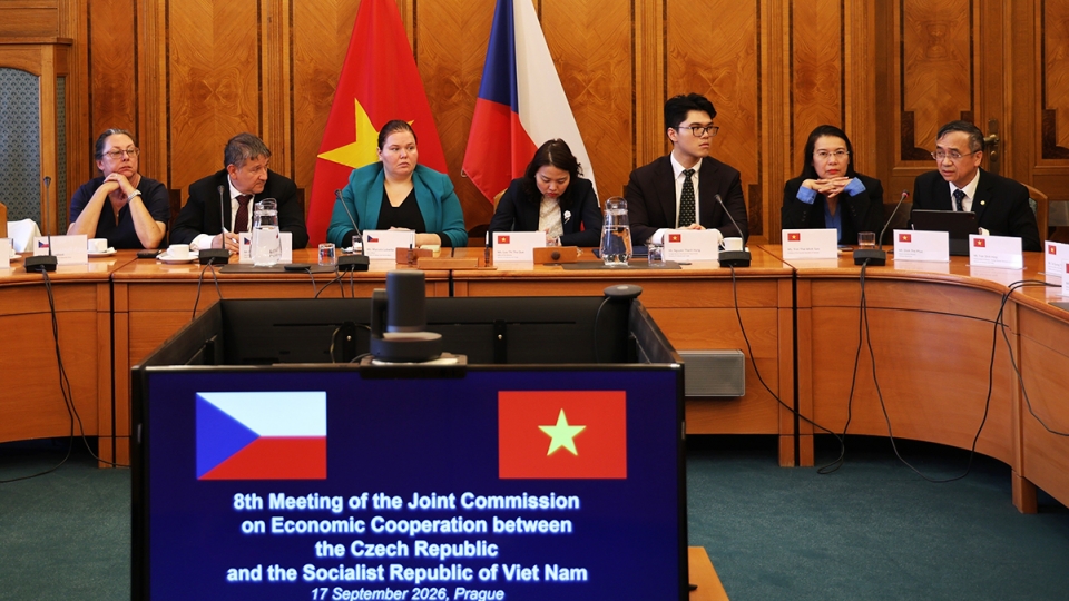 czech-republic-vietnam-agree-on-new-directions-to-expand-economic-cooperation-2.jpg