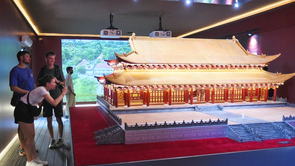 dien-kinh-thien-1_1.jpg