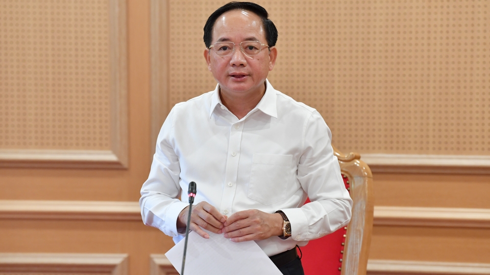 dong-chi-trinh-van-quyet-phat-bieu-tai-thong-qua-du-thao-kiem-tra-giam-sat-ban-thuong-vu-cao-bang-1.jpg
