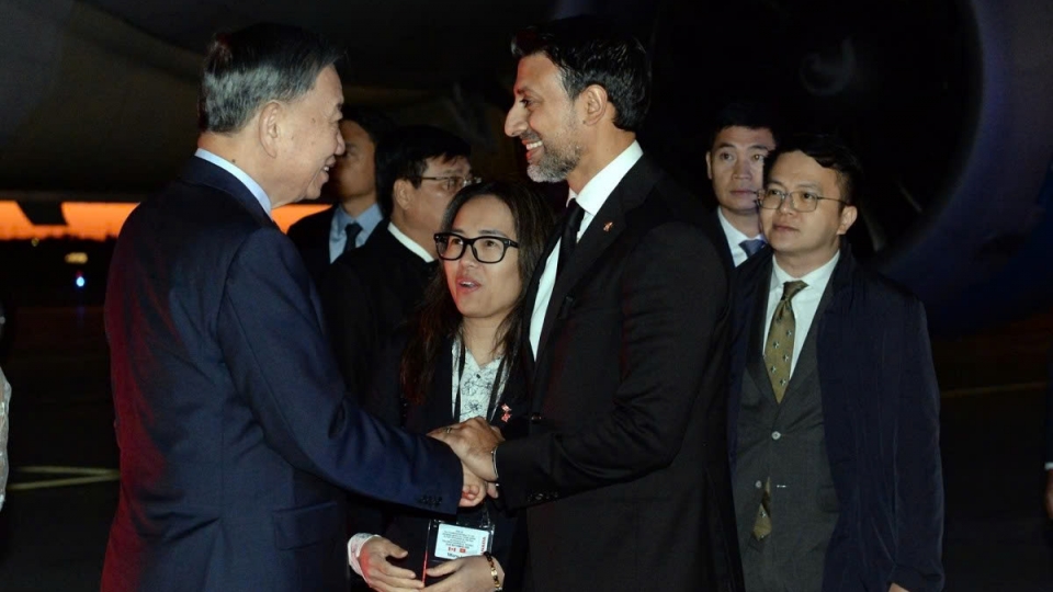 general-secretary-of-the-communist-party-of-vietnam-central-committee-and-president-to-lam-arrived-at-macdonald-cartier-international-airport-in-ottawa.jpg
