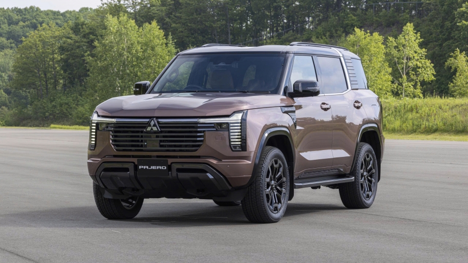mitsubishi-pajero-the-he-moi-2.jpg