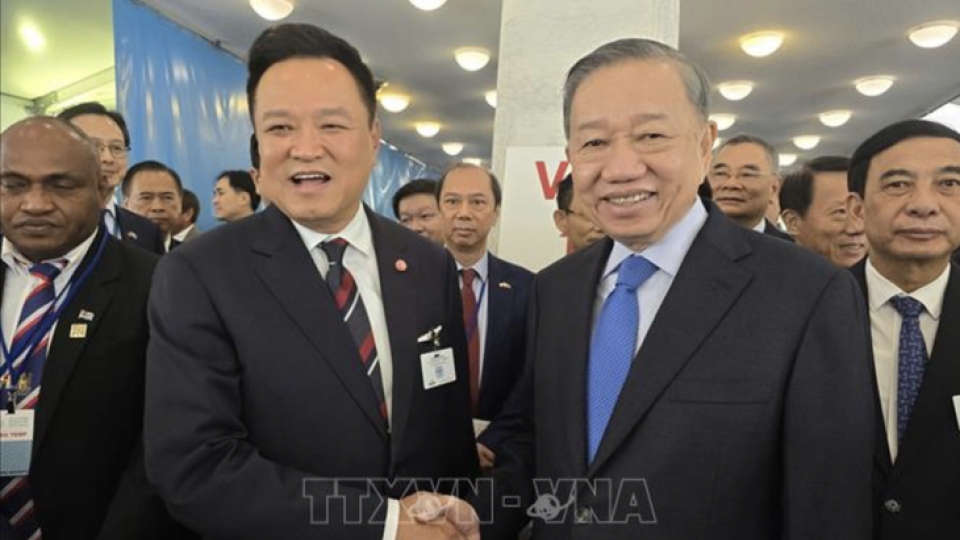tong-bi-thu-thu-tuong-thai-lan-17901086572291732483152-1.png