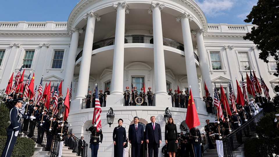 trump-tap-can-binh-nha-trang.jpg